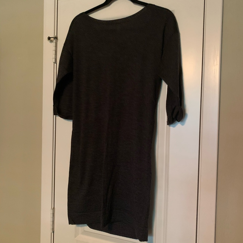Gray Club Monaco dress with Back Ribbon Ties! NWT!